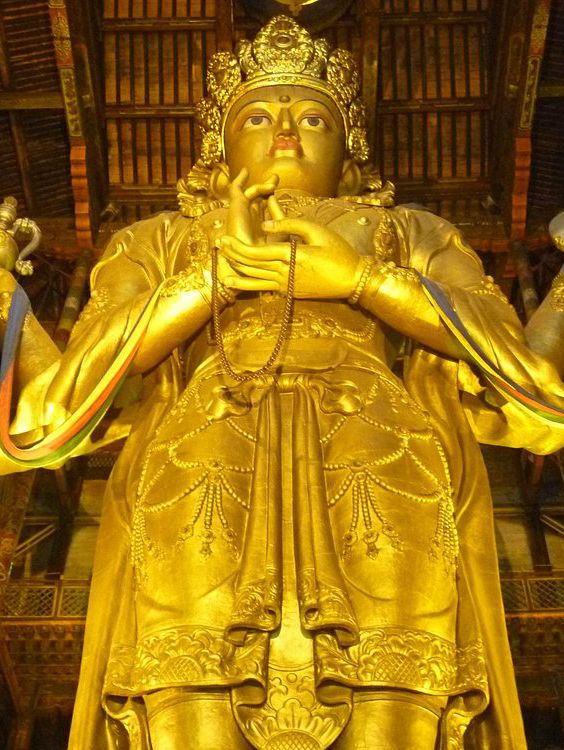 Migjid Janraisig Sum - Big Copper Statue