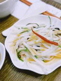 台北中山雙連捷運站 🍜 驚艷的素椒麵 一流二事 1624