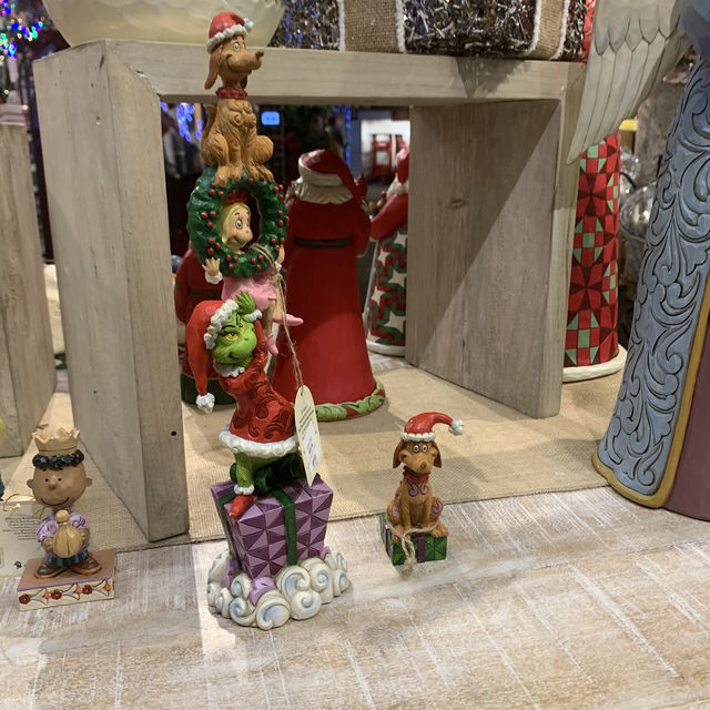 Christmas Store Sieverville, Tennesse