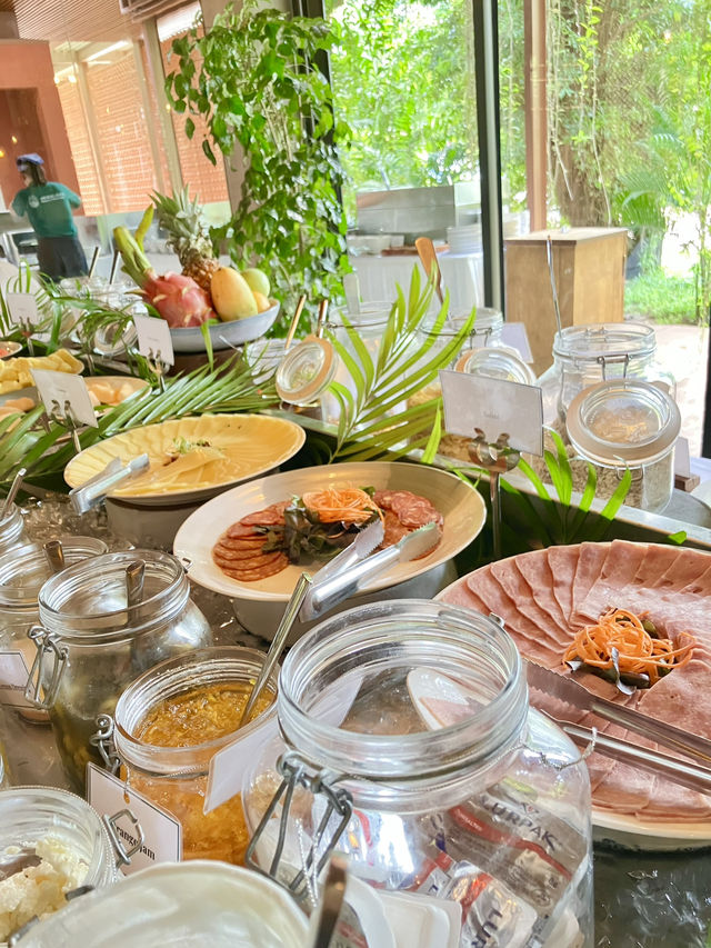 【シェムリアップ旅】五つ星ホテルで幸せな朝食を