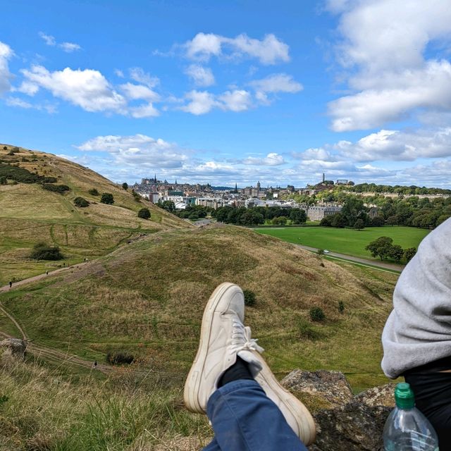 Amazing view over Edinburgh from Arthur's seat