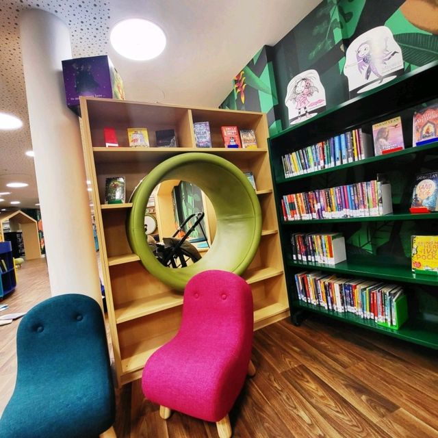 📗知識的寶庫📚Manchester Central Library
