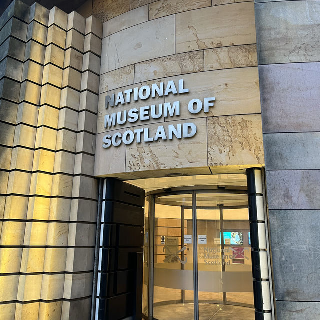 무료입장 관광지 귀하다 귀해..🤍 스코틀랜드 국립박물관 