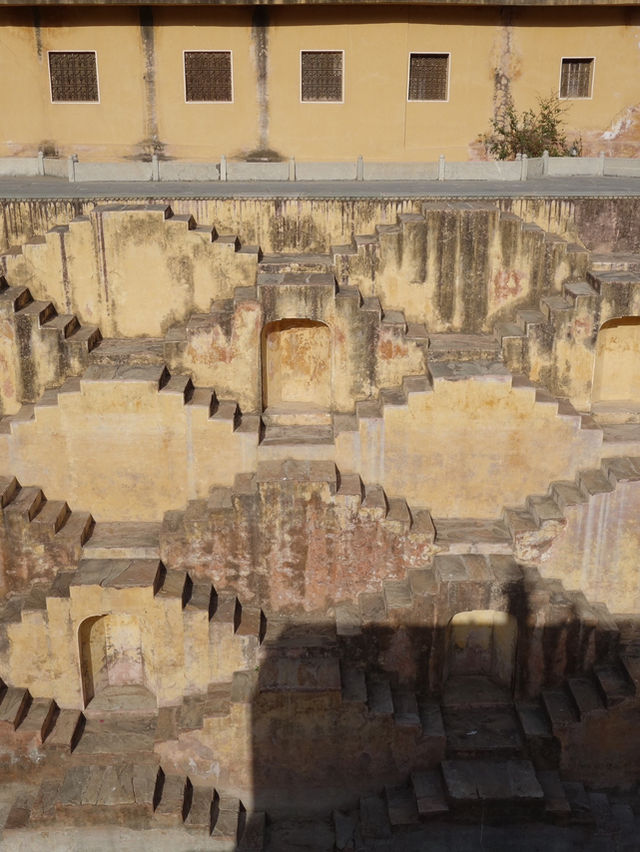 Panna Meena Ka Kund, Jaipur: A Hidden Gem of Stepwells