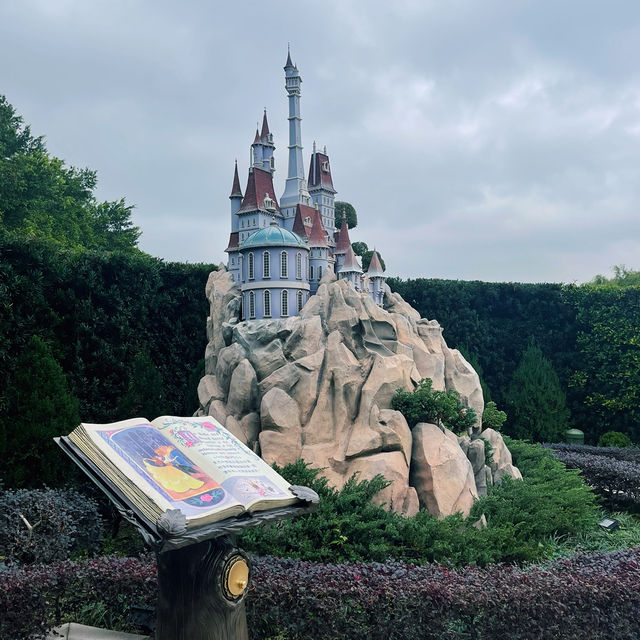 Disneyland Hong Kong 🩷 Disneyland Hong Kong 🩷