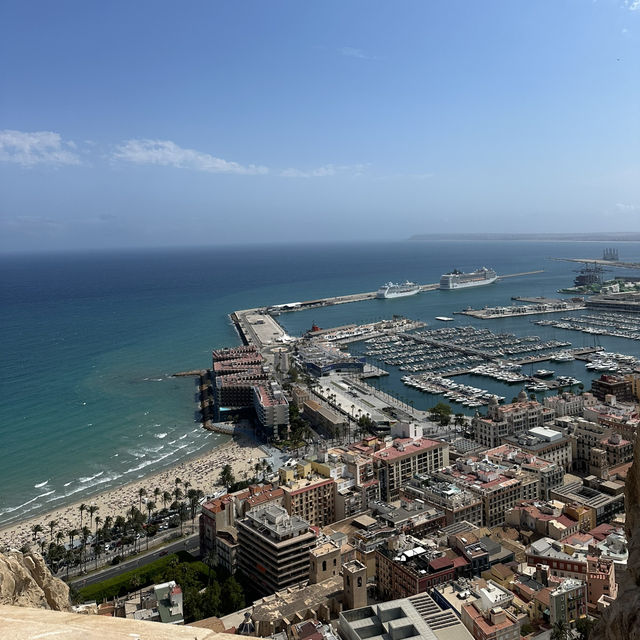 📍Alicante, Spain 🇪🇸 