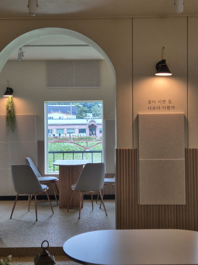 🌙 달빛 감성을 담은 공간, 화성 ‘달이담’ 카페