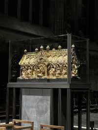 🏰✨ Aachener Dom – Germany’s First UNESCO World Heritage Site and the Heart of European History ✨⛪