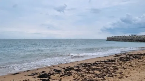 Pantai yang Indah — traveler post in Ramsgate