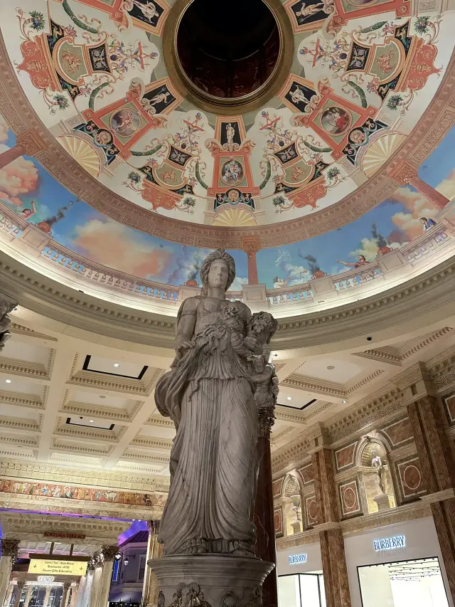 Las Vegas Nights: Get to dive into the magic of USA