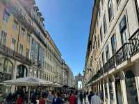 Lisbon, Portugal’s sun-kissed capital 😍🌞