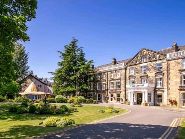 Character filled Yorkshire hotel in Harrogate - Cedar Court Hotel
