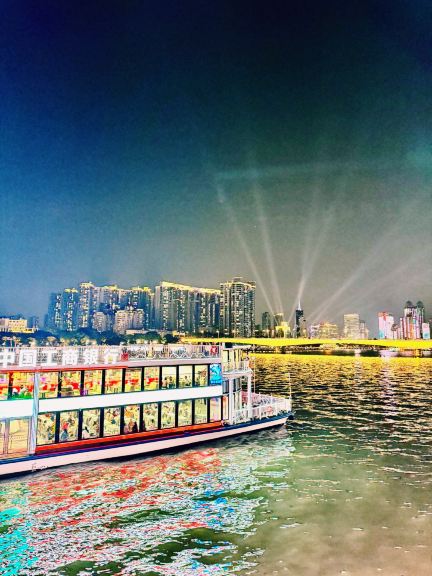 The Best Way to End a Day in Guangzhou? Relax on a River Cruise! 🌃🚢