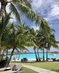 Honeymoon paradise - The St. Regis Bora Bora Resort