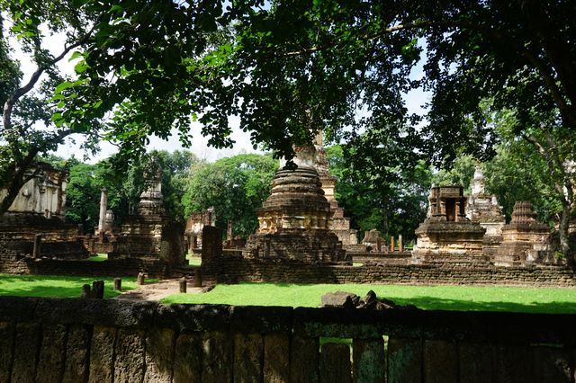 Sukhothai Historical Park, a hidden gem not to be missed in Thailand travel.