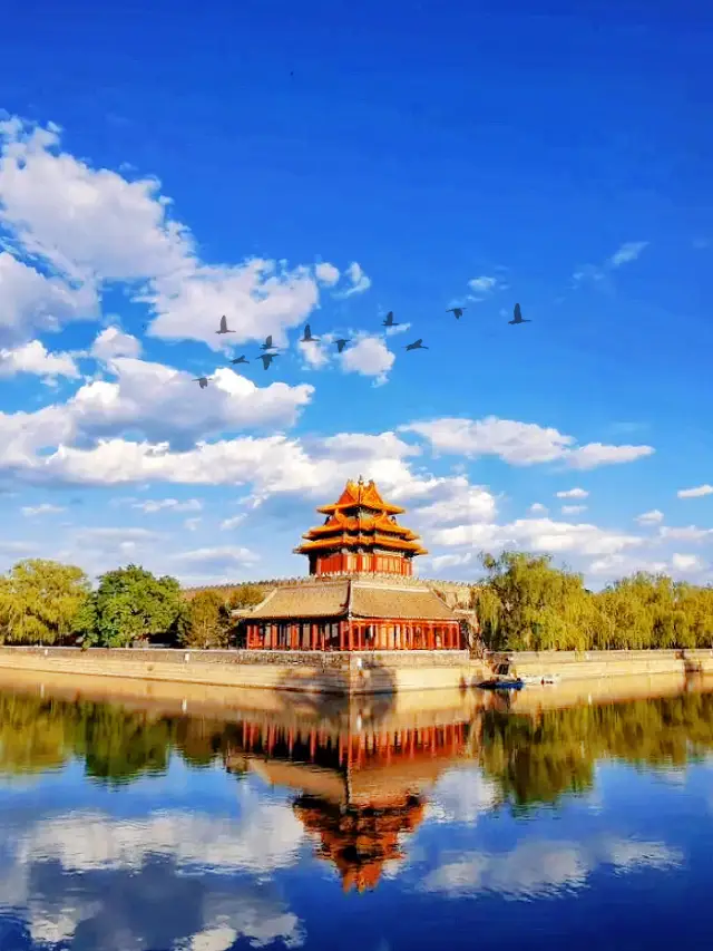 Who can explain the phenomenon of the corner tower of the Forbidden City in Beijing