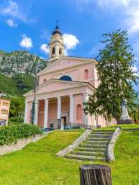 "Monza: A Blend of History, Culture, and Modernity in Lombardy"