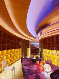 最美書店——光的空間