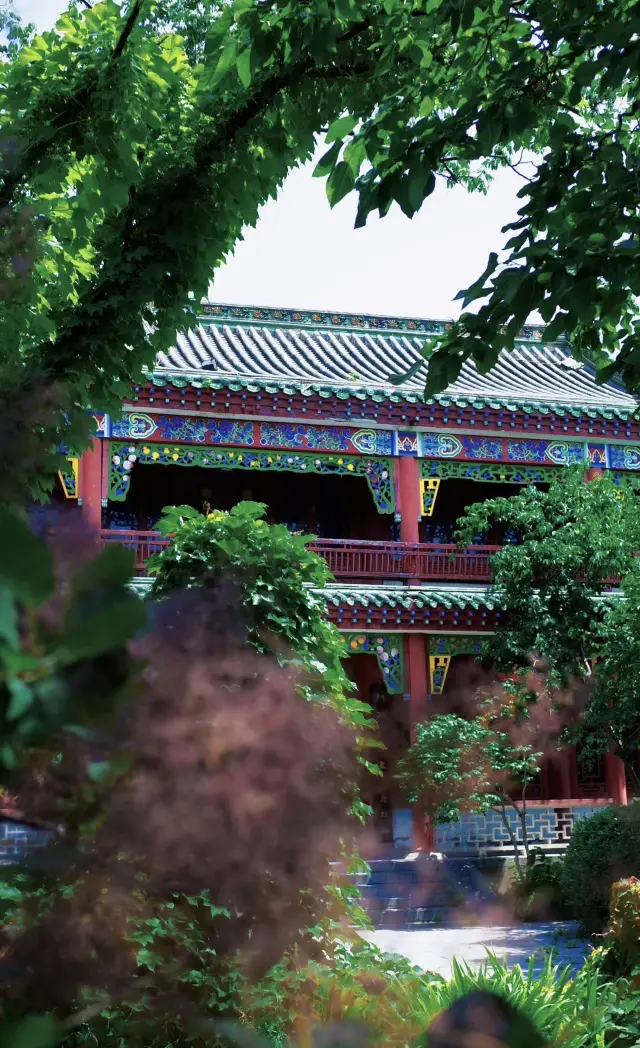 Kaifeng Tourism | Bianjing