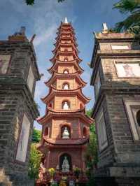 Amazing Tran Quoc Pagoda in Vietnam🇻🇳