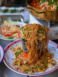 Xiamen's First "Rooftop" Thai Street Food Stall | Experience Thai Charm