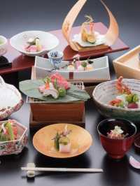 🏨✨ Discover Atami's Hidden Gem: Auberge Suzukane 🌿🛏️