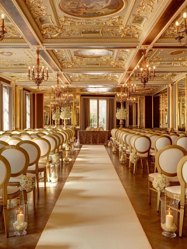 🌟 Luxe London Stays: Hotel Café Royal's Elegance 🌟
