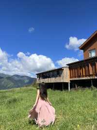 不是瑞士！住進了雲上森林小木屋！！
