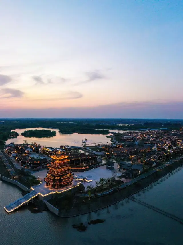🌟 Enchanting Escapes at Yancheng's Lakeside Retreat 🏞️✨