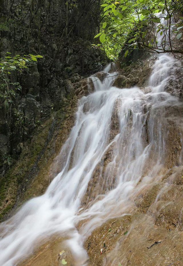 湖北香香水河丨"楚天九寨溝""小庐山"，係湖北著名嘅避暑勝地。