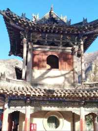 出差途中特意繞路去了山西，看看《齊天大聖孫悟空》中的其中一個取景地——覺山寺。
