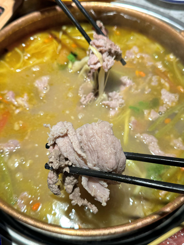 在麗江古城！記住這個位置！！空腹前往！！。