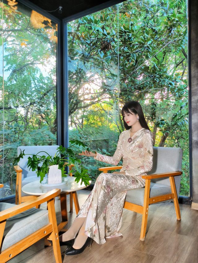 岳麓山腳下盡享山林之美。