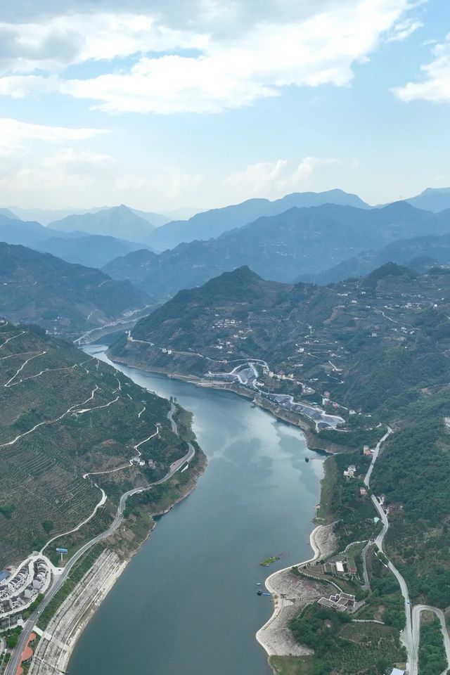 向西南 山高水險