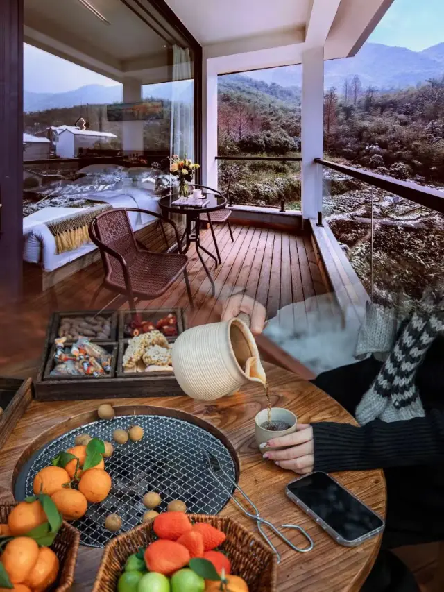 อันจิเป็นสถานที่ที่เหมาะสำหรับการเล่นสกีและบ่อน้ำพุร้อนในฤดูหนาว