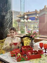 命，這家酒店可以躺著看故宮