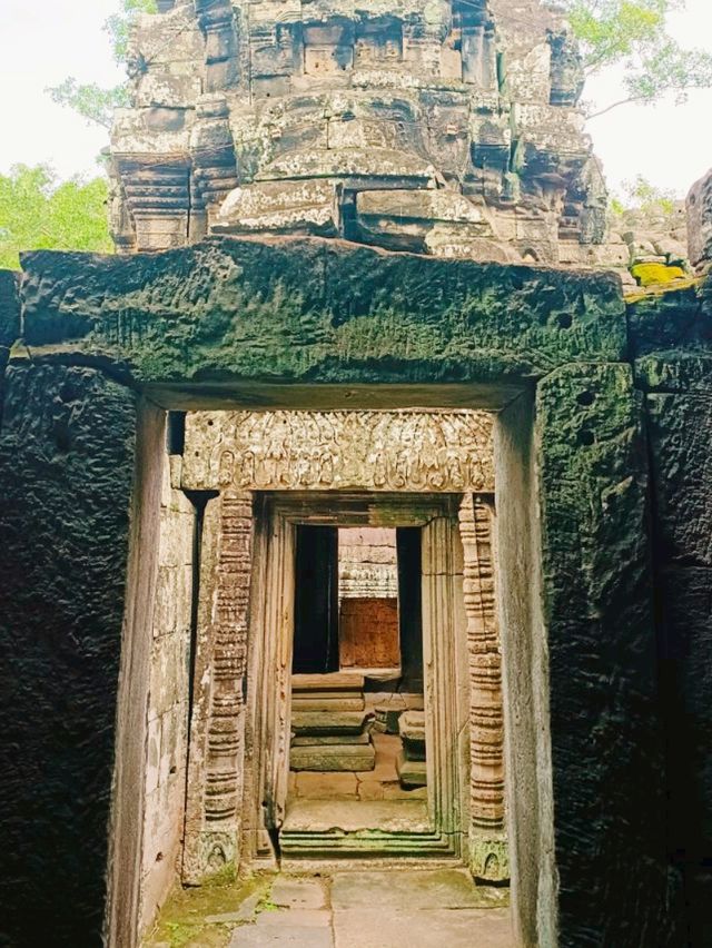 Siem Reap Unplugged: A Backpacker’s Guide to Adventure, Culture, and Budget Travel