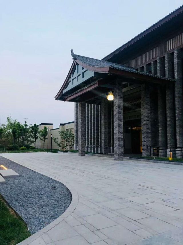 晉築玉邸，穿越古今嘅奢享之旅