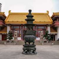 🛕 Qibao Temple: Serenity Amid Shanghai’s Ancient Streets