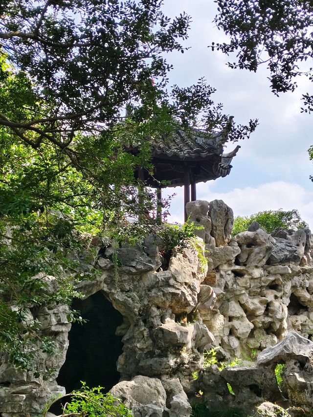 蘇州小眾秘境！怡園百年石榴樹也太出片了吧