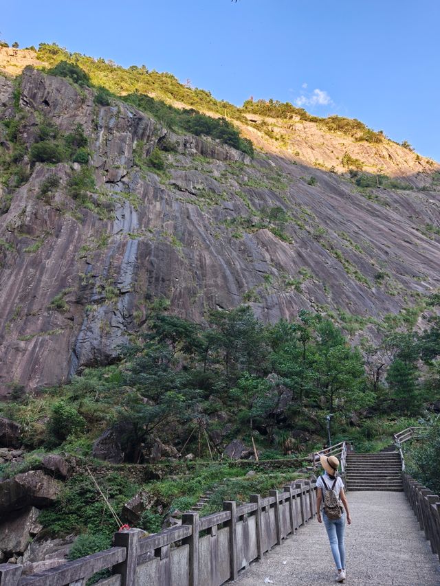 不愧是《國家地理》嚴選，景美人少玩水好地方
