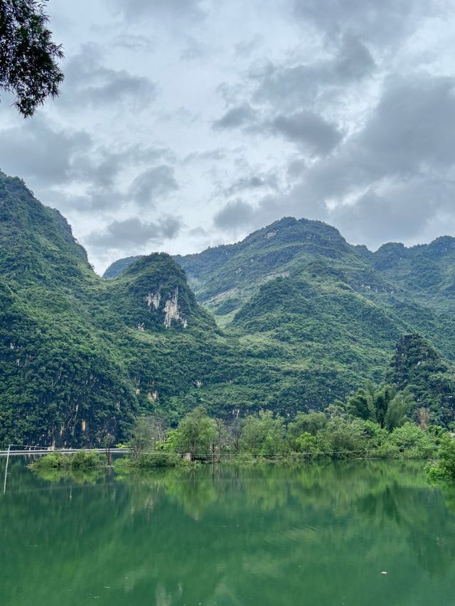 山水秘境凌雲