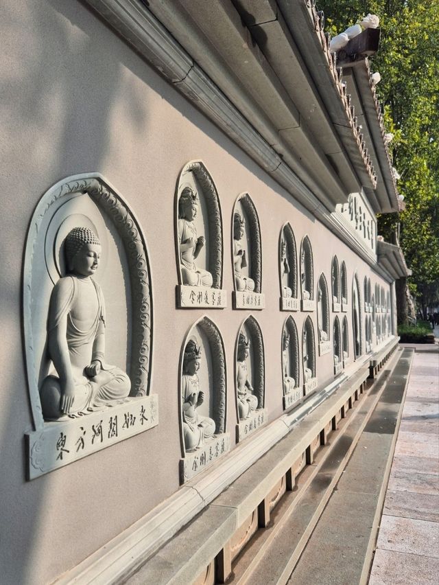 Daxingshan Temple: Xi'an's Oasis of Tranquility Daxingshan Temple: Xi'an's Oasis of Tranquility