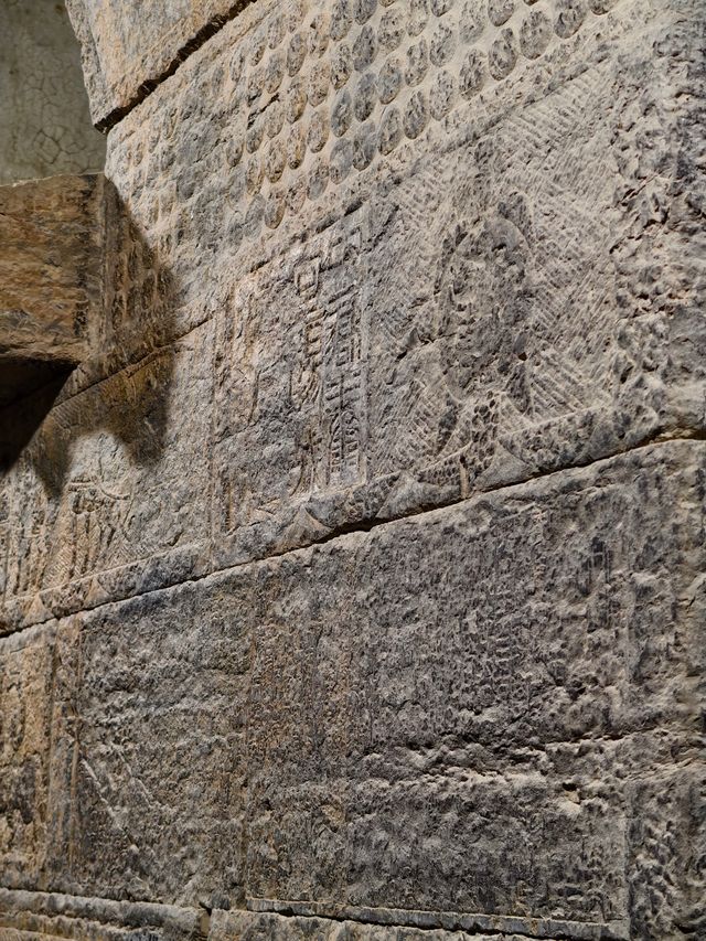 河南.登封市.太室闕