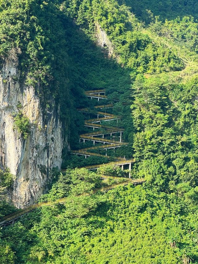 廣西百色浩坤湖|水墨仙境打卡攻略喀斯特地貌絕了! 廣西百色浩坤湖|水墨仙境打卡攻略喀斯特地貌絕了!