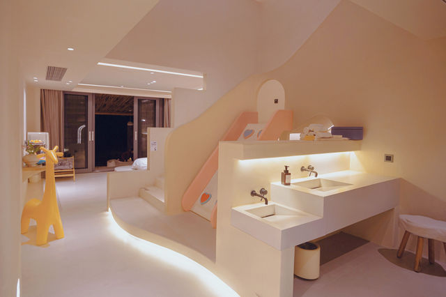 【冬日親子首選】住進現實版童話屋｜壁爐溫泉×農場體驗，解鎖治