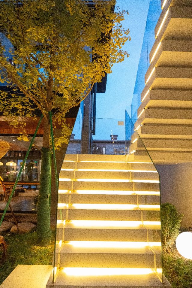 被西安獨棟別墅治癒小院圈粉，連風都帶著溫柔，把日子過成了慢鏡