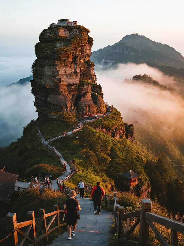 梵淨山親子保姆級攻略！帶娃登頂天空之城，避坑99%