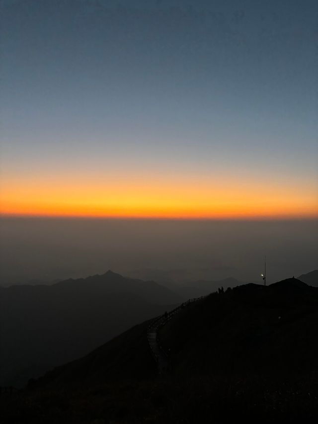 江西萍鄉武功山把浪漫和狼狽都焊在記憶裡 江西萍鄉武功山把浪漫和狼狽都焊在記憶裡