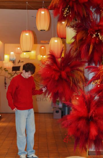 Посещение магазина в Чэнду | Встреча с нежностью Нового года в Лянмуюане